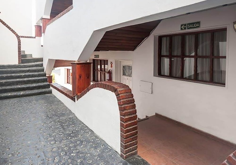 Hosteria Austral 42/47