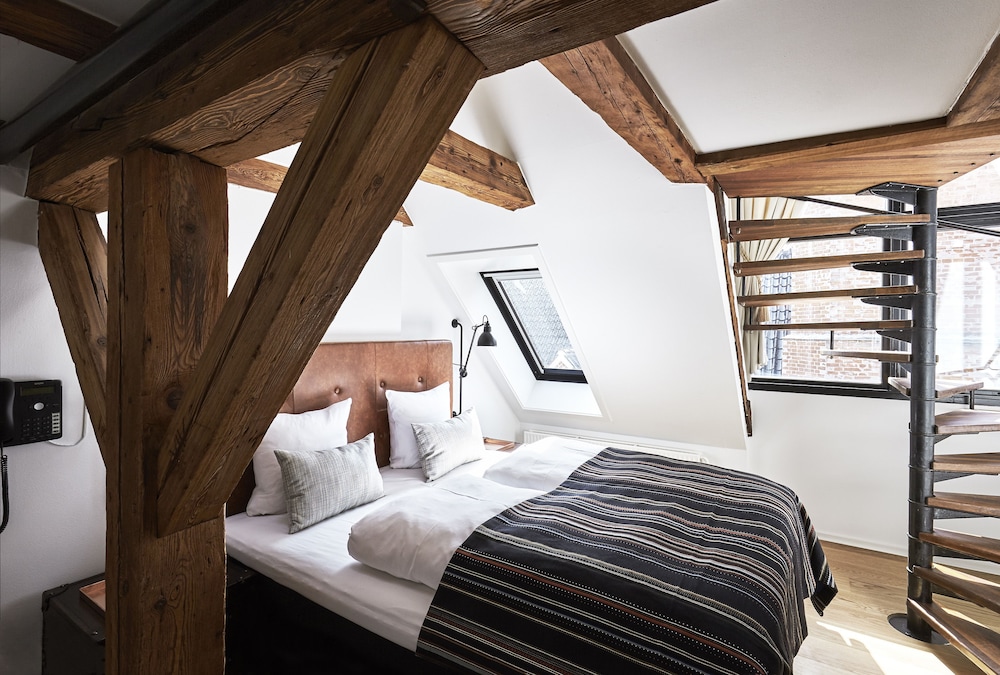 71 Nyhavn Hotel 10/34