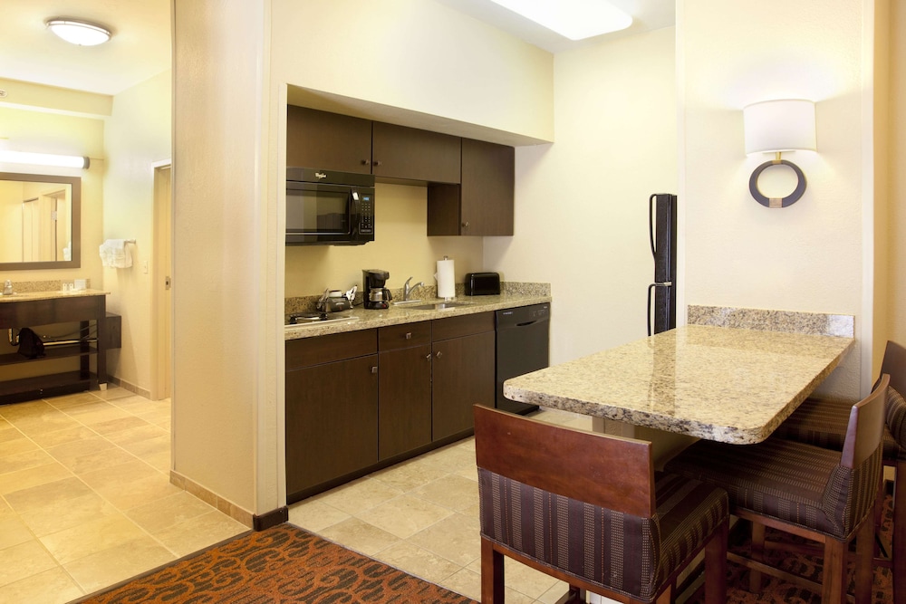 Hampton Inn And Suites el Paso Airport 11/47