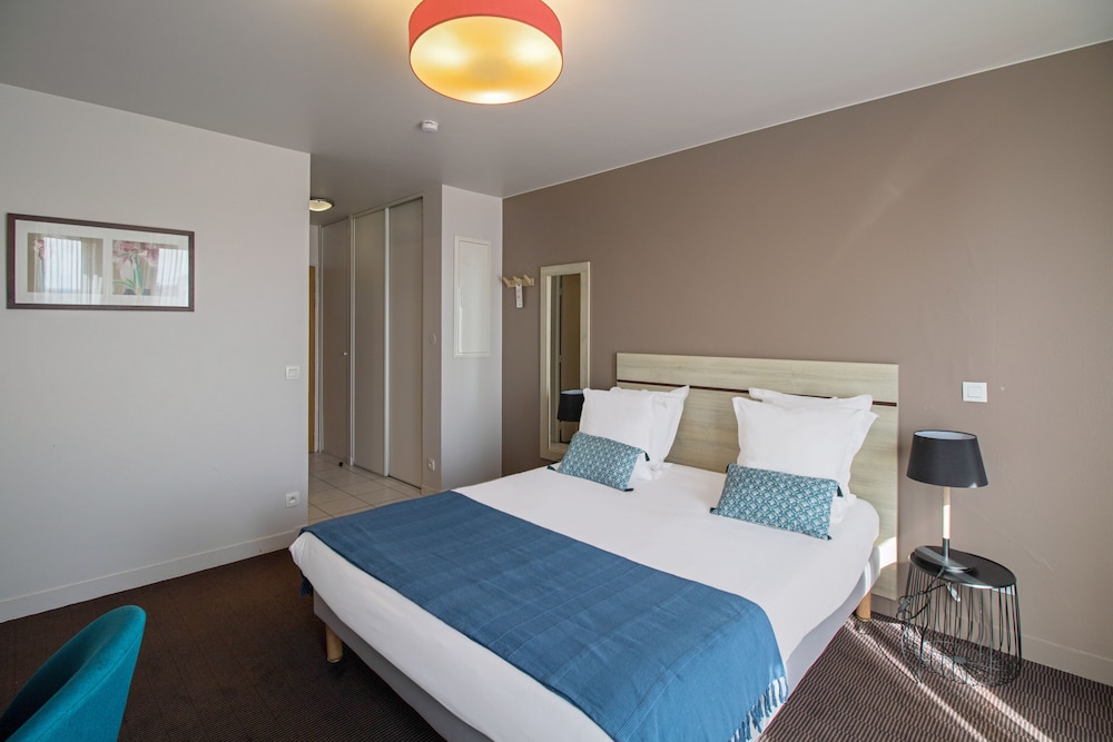 Appart City Confort Paris Villejuif 24/60