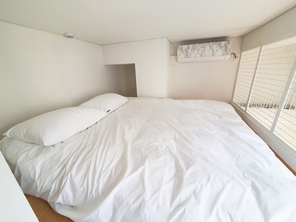 Yolo Guesthouse - Hostel 32/50