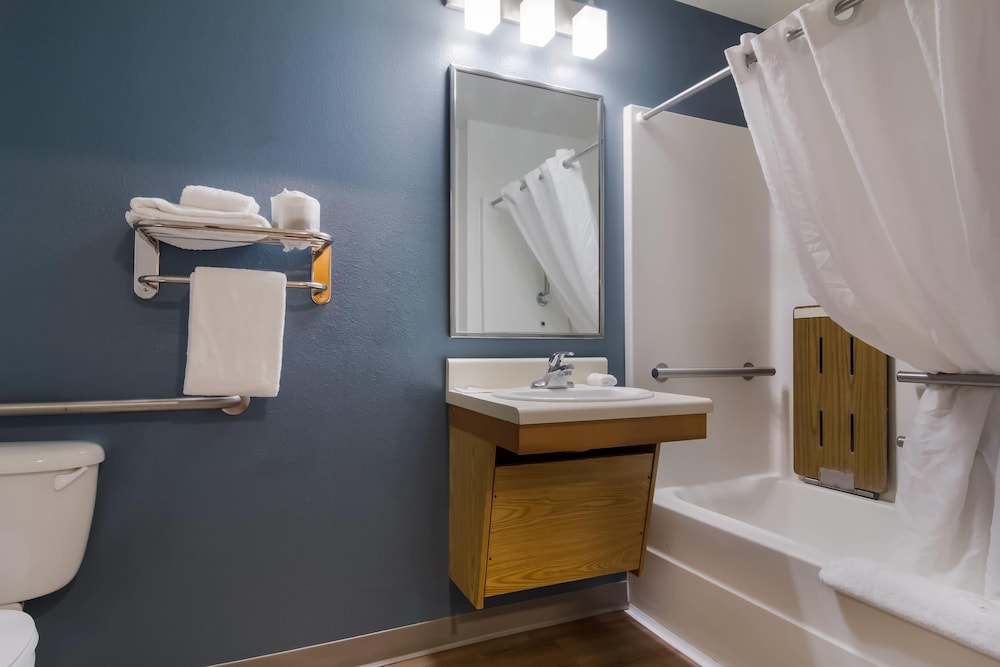 WoodSpring Suites Jacksonville East 295 Cruise Port 45/47