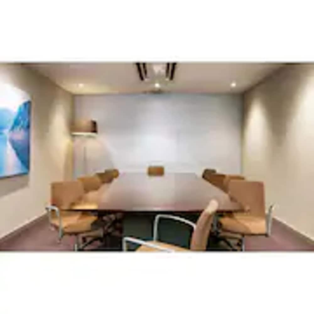 Hotel Ciutat Martorell 36/60