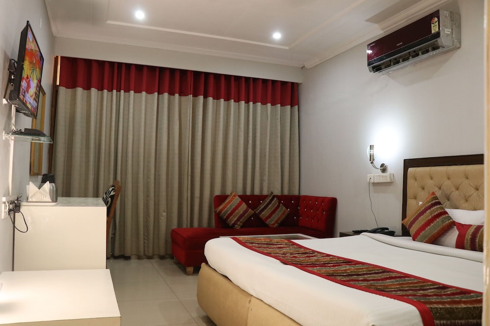 Hotel Diamond Plaza 25/43