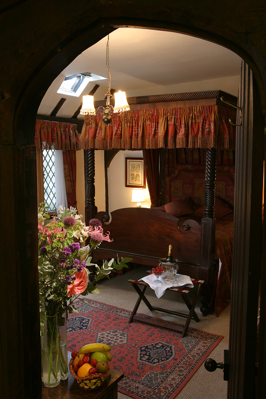 Brook Red Lion Hotel 8/49