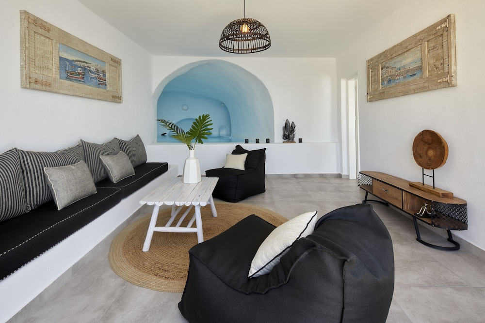 Thermes Luxury Villas by Mr. and Mrs. White 33/50