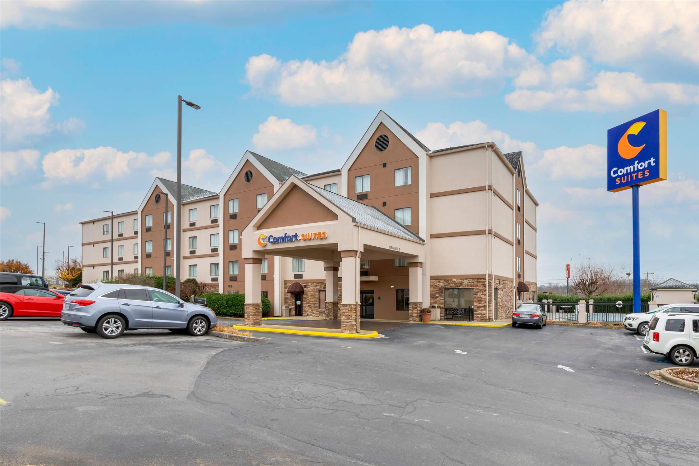 Comfort Suites Johnson City Near University 32/36