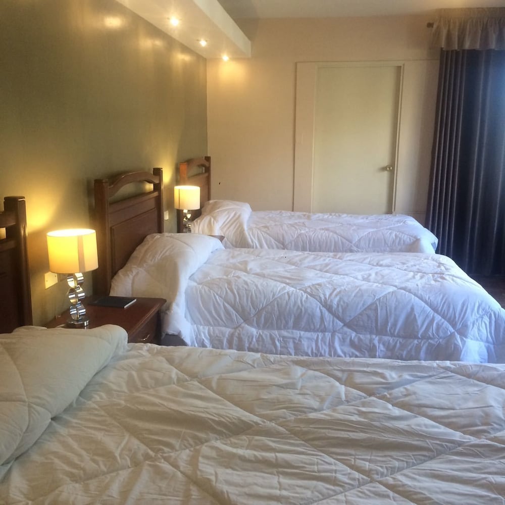 El Prado Hotel 6/36