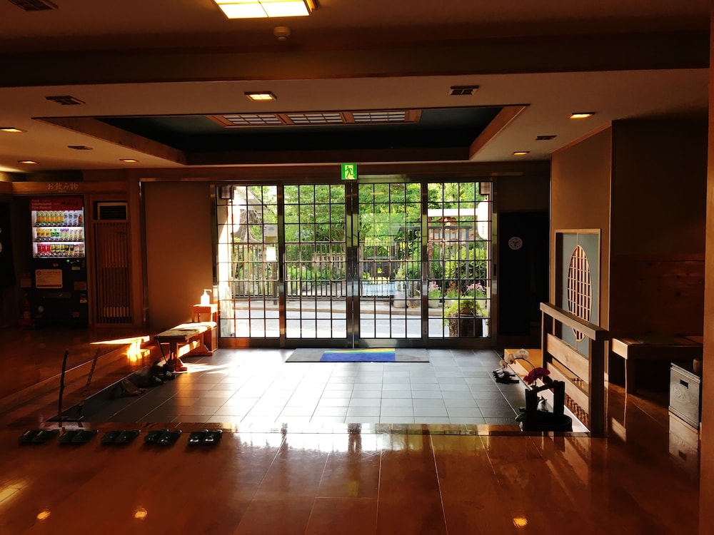 Yoshinoso Yukawaya 45/65
