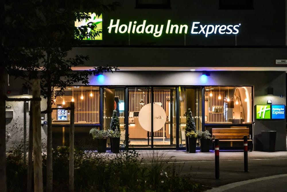 Holiday Inn Express Munich Olching 2/51
