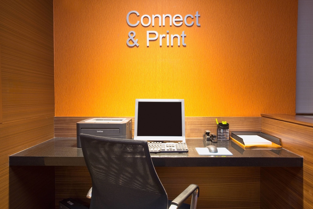 Fairfield Inn Suites Boston Milford 23/24