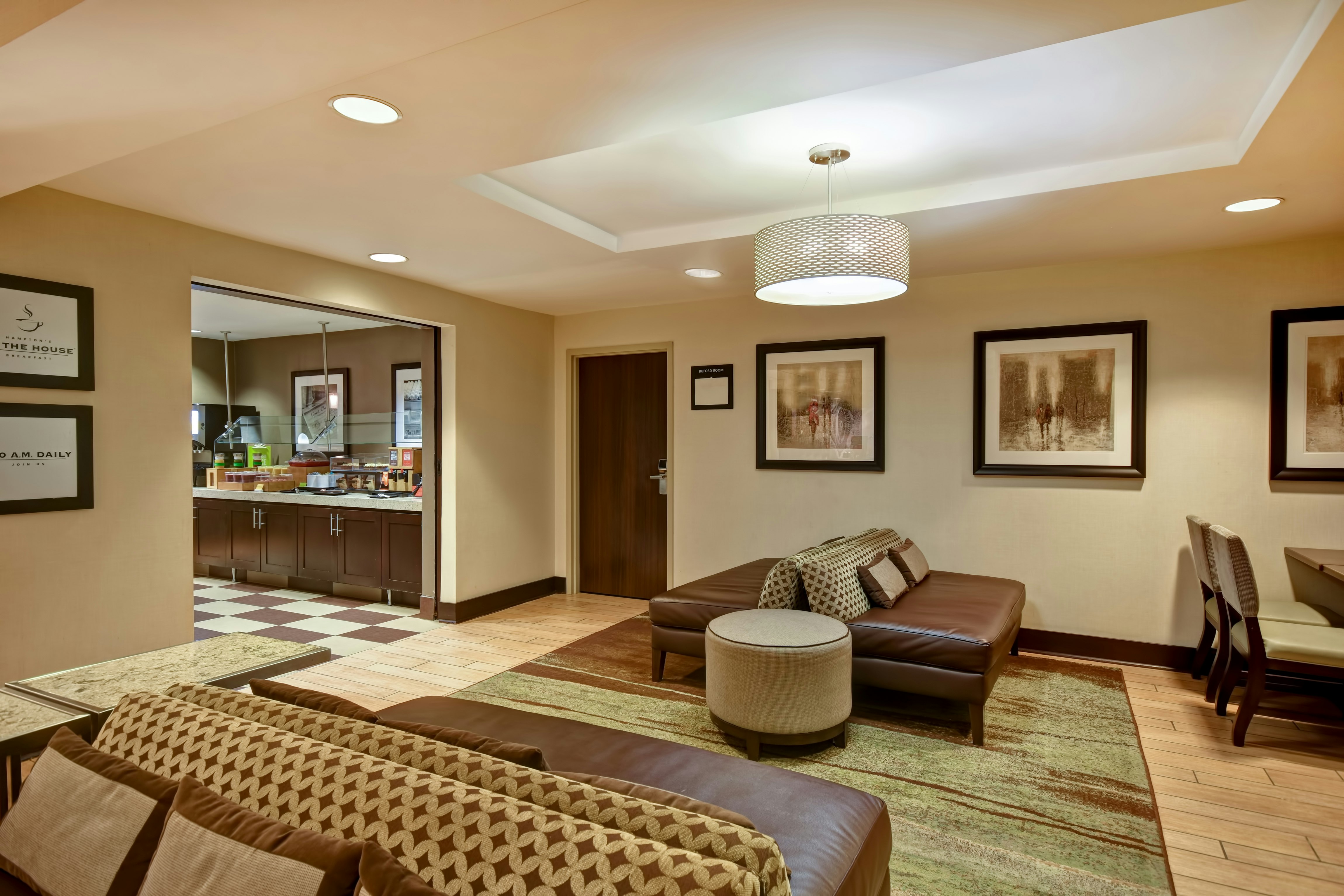Hampton Inn Atlanta-Mall Of Georgia 31/50