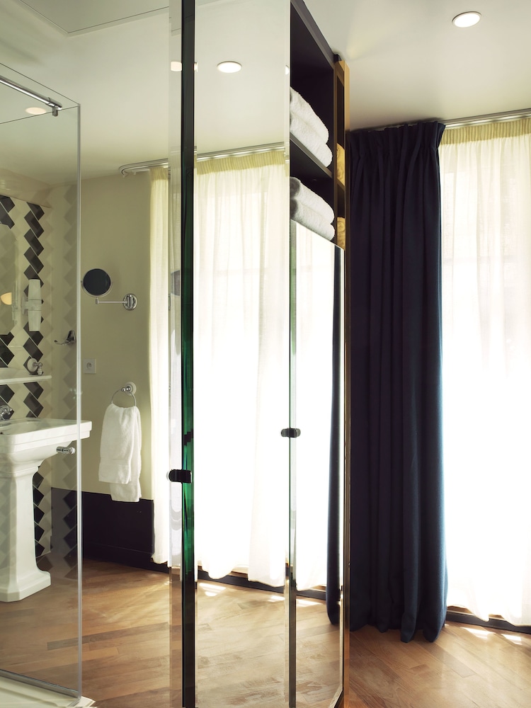 Bachaumont Hotel 30/56