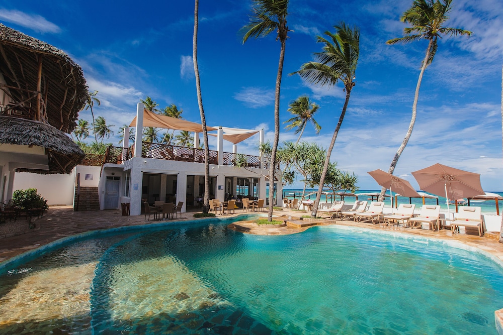 AHG Dreams Bay Beach Hotel - Adults Only 38/45