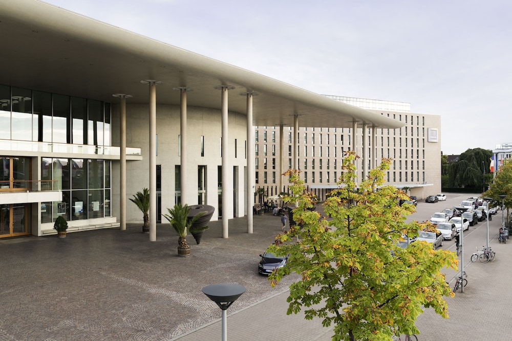 Novotel Freiburg am Konzerthaus 74/77