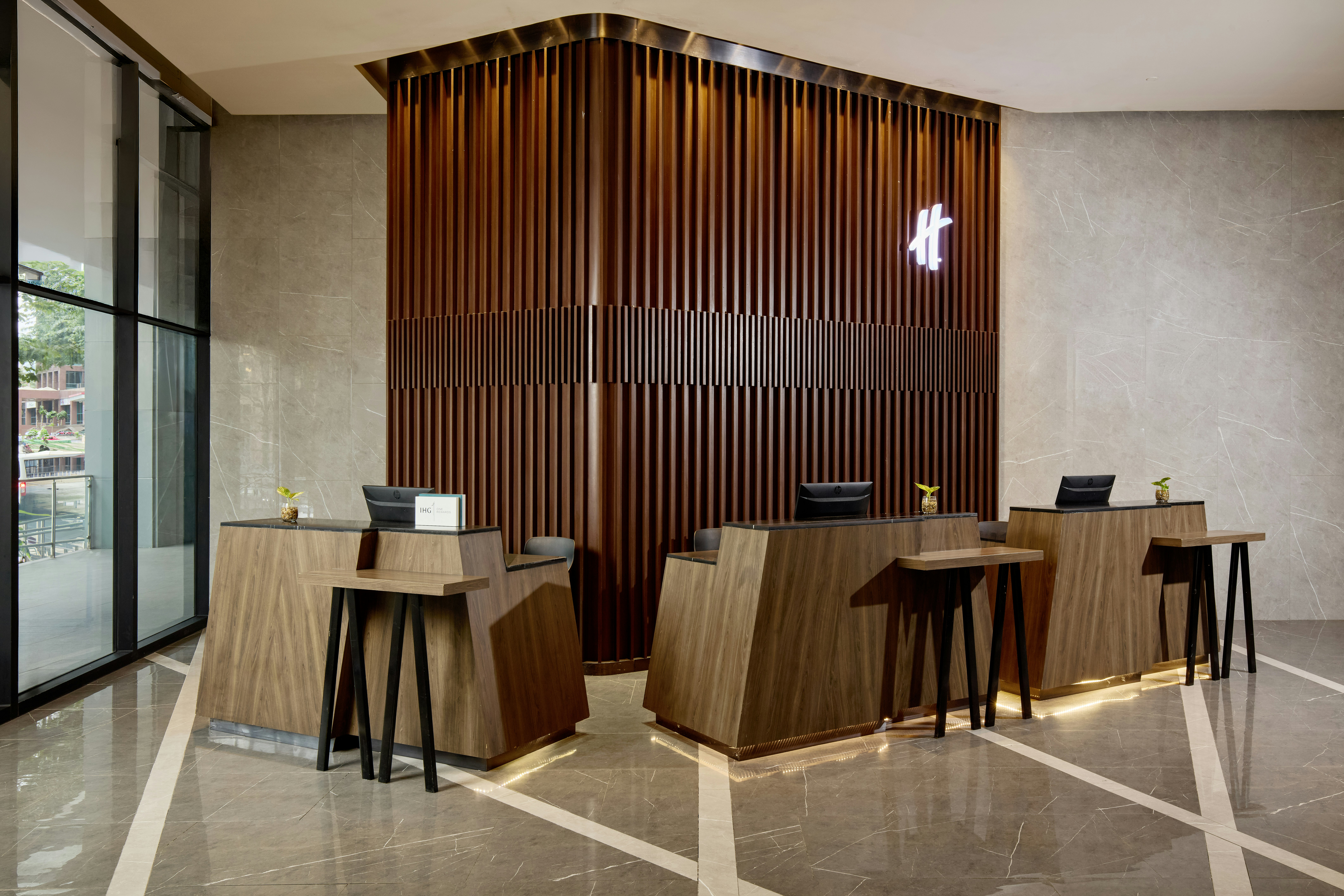 Holiday Inn CEBU CITY 13/69