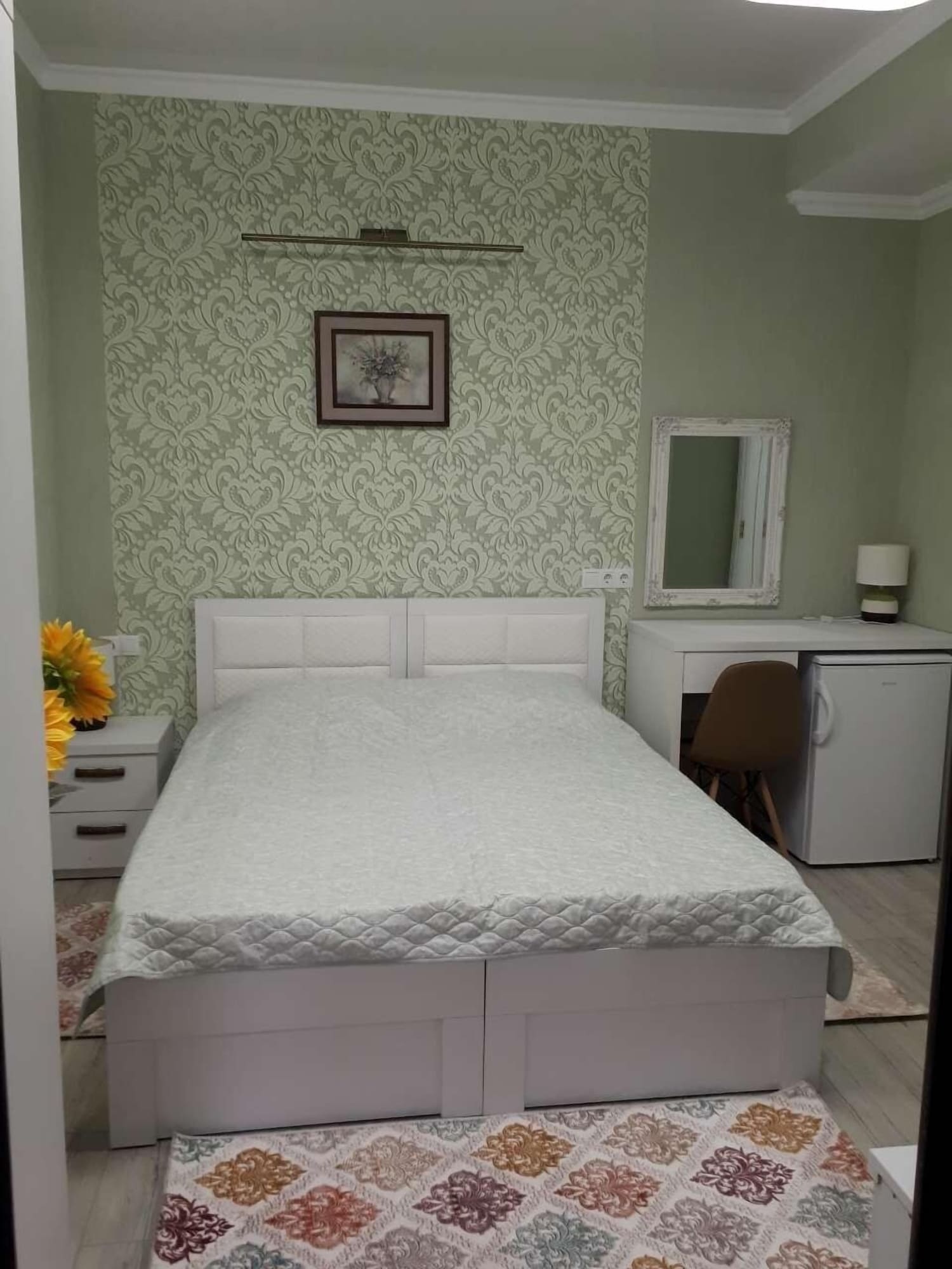 COMFORT, DOUBLE OR TWIN BED