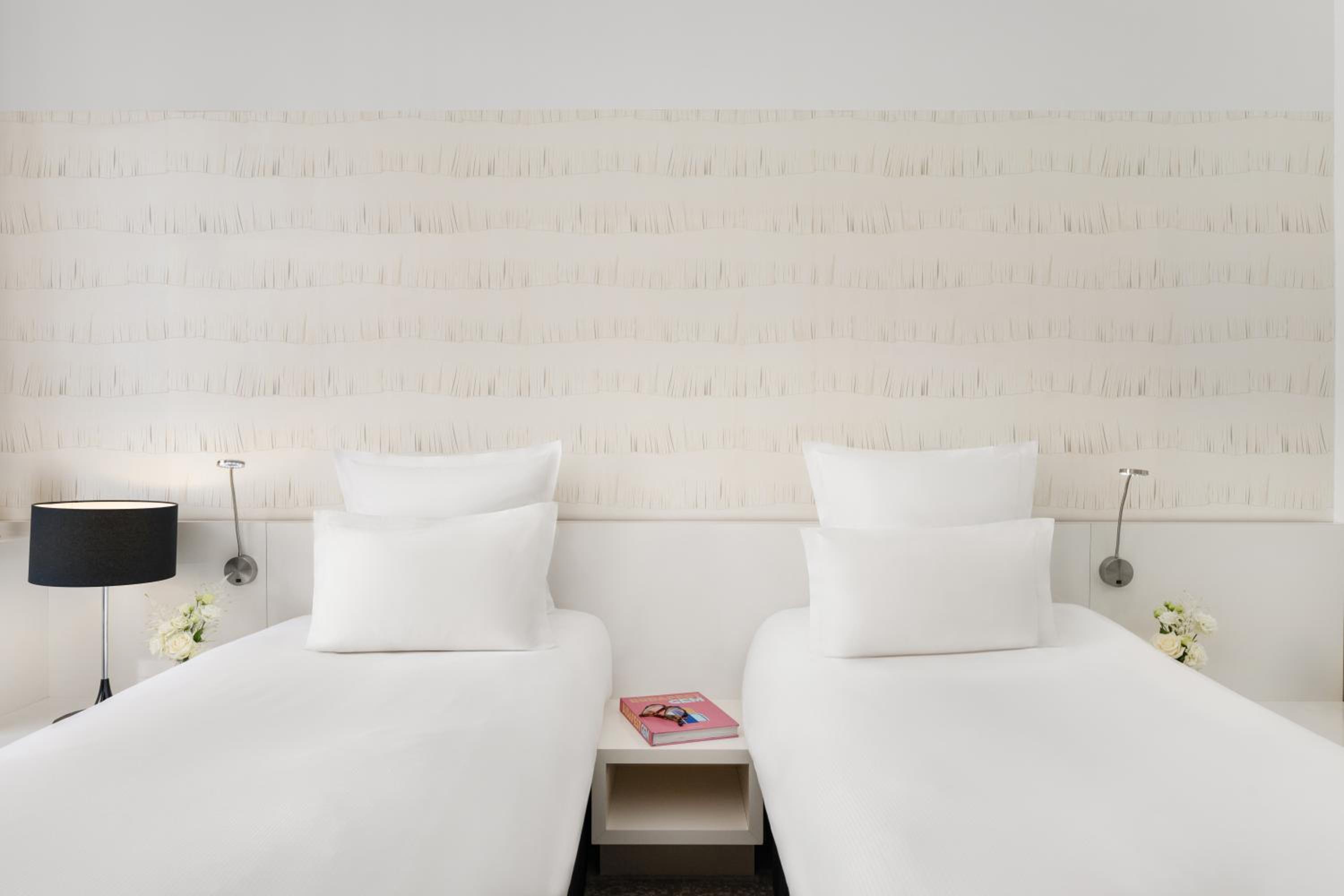 Room, Twin Beds, Accessible
