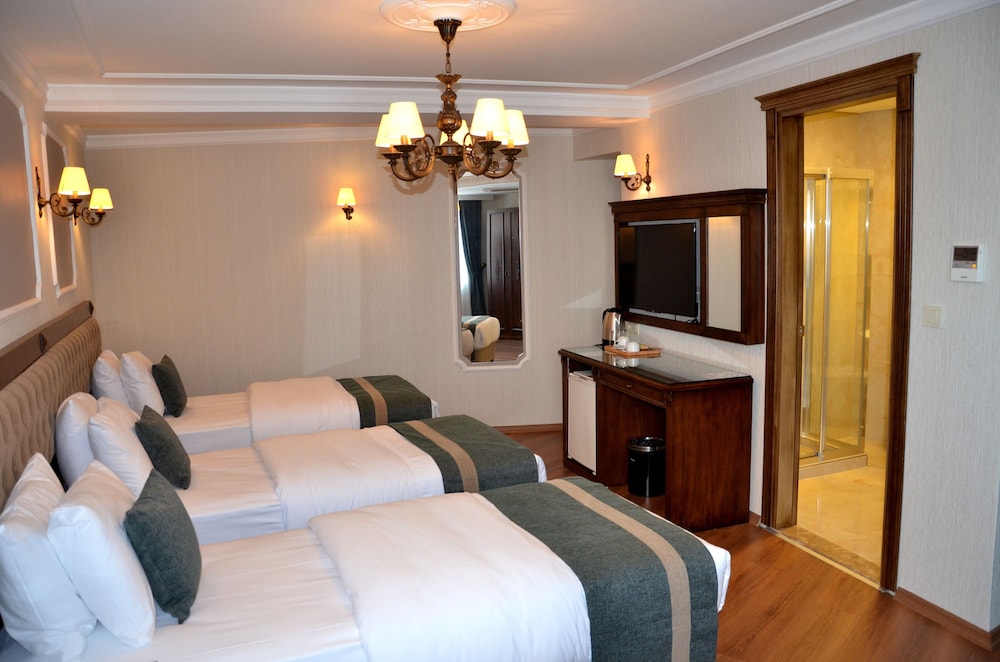STANDARD, TRIPLE, GROUND FLOOR