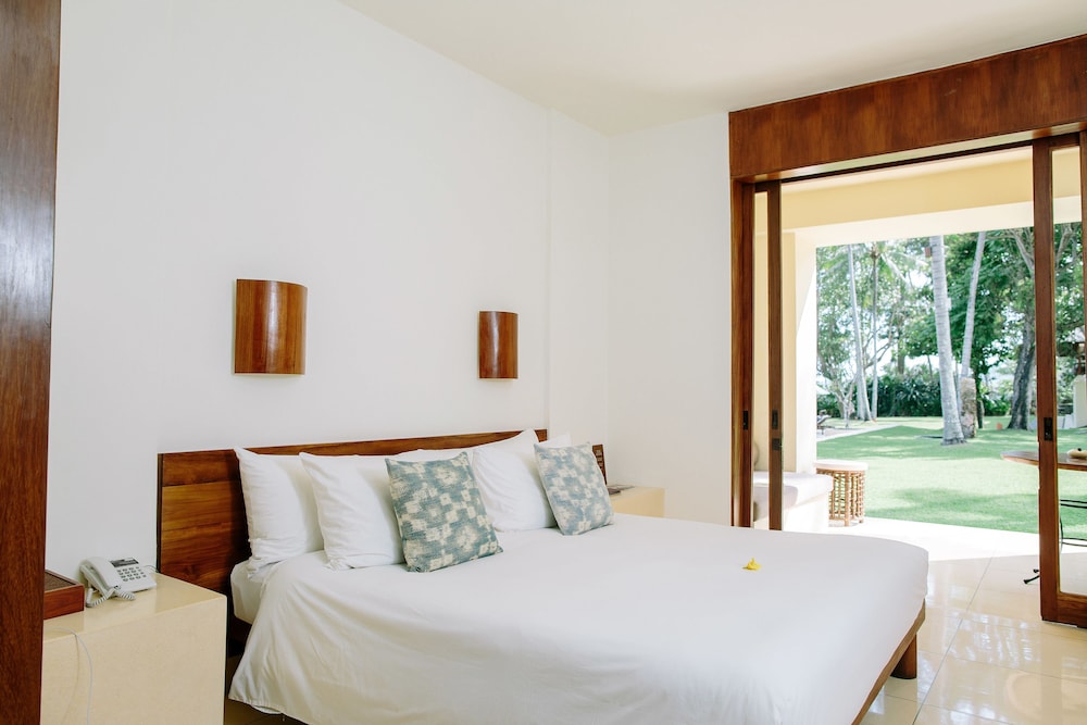 Alila Manggis 12/50