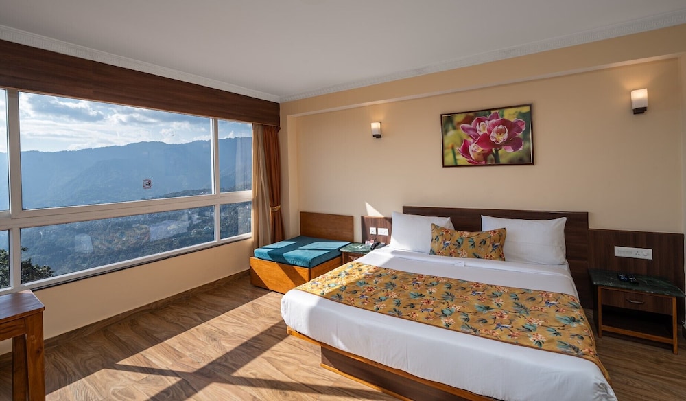 ROOM, WITH VIEW