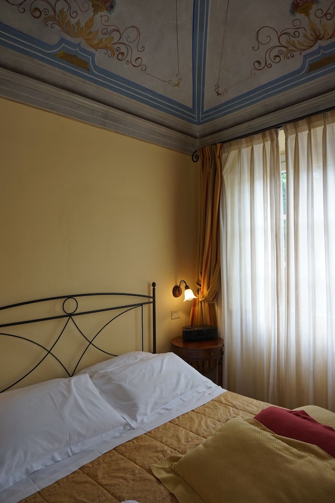 Borgo di Colleoli Resort 9/76