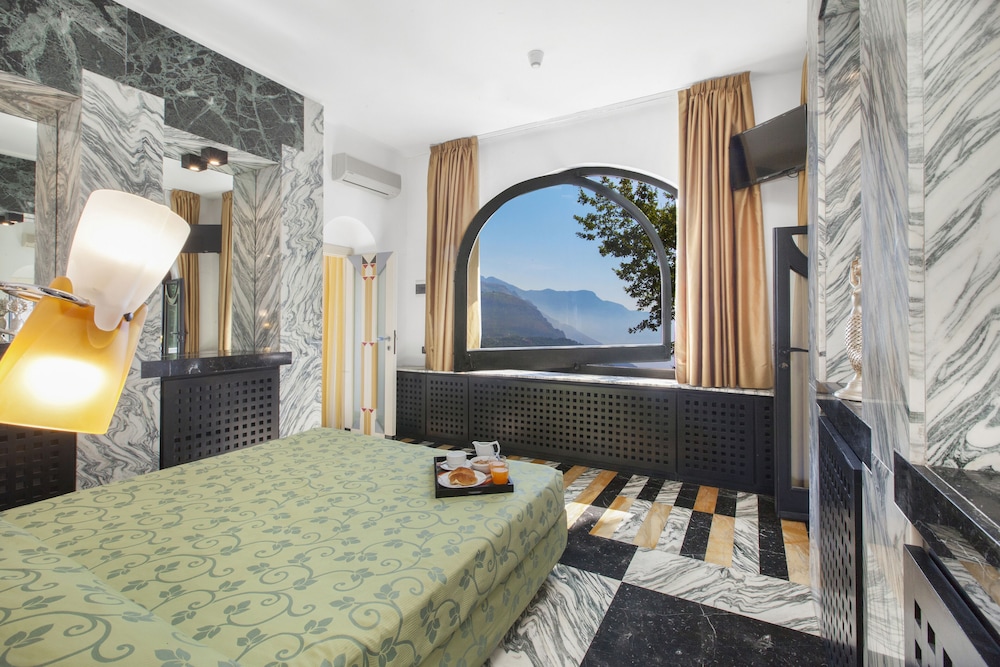 B and B Villa La Ventana 46/50
