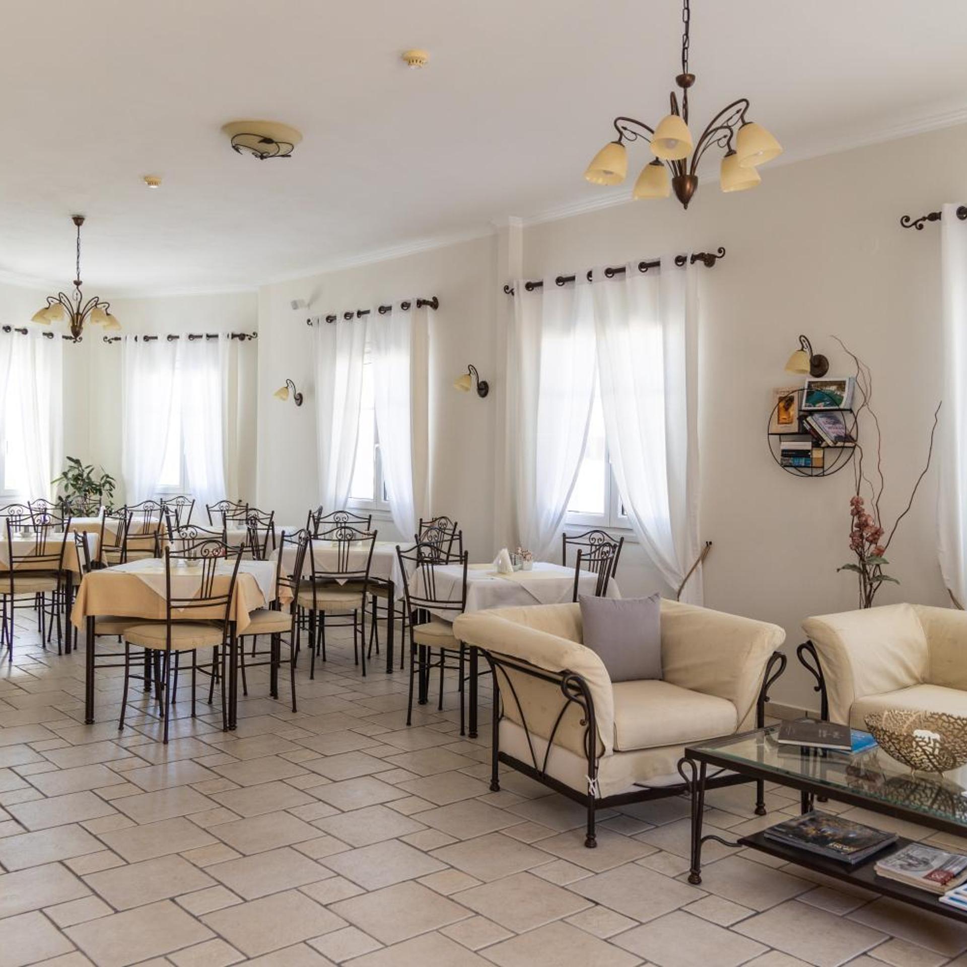 Ostria Hotel-Milos 33/51