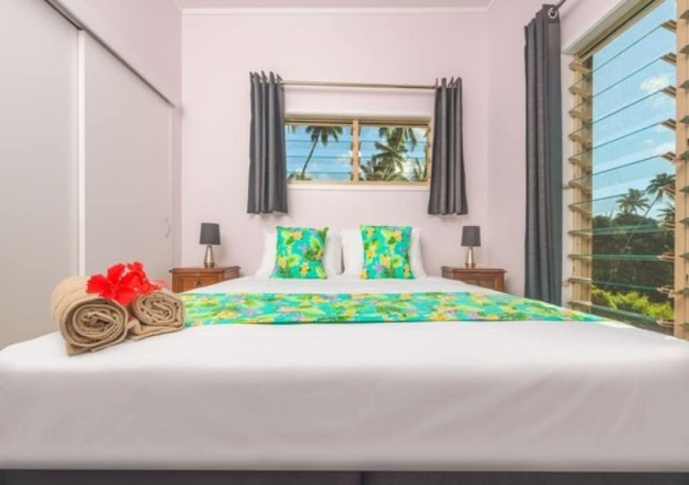 2 BEDROOMS, SUPERIOR, APARTMENT, OCEAN VIEW