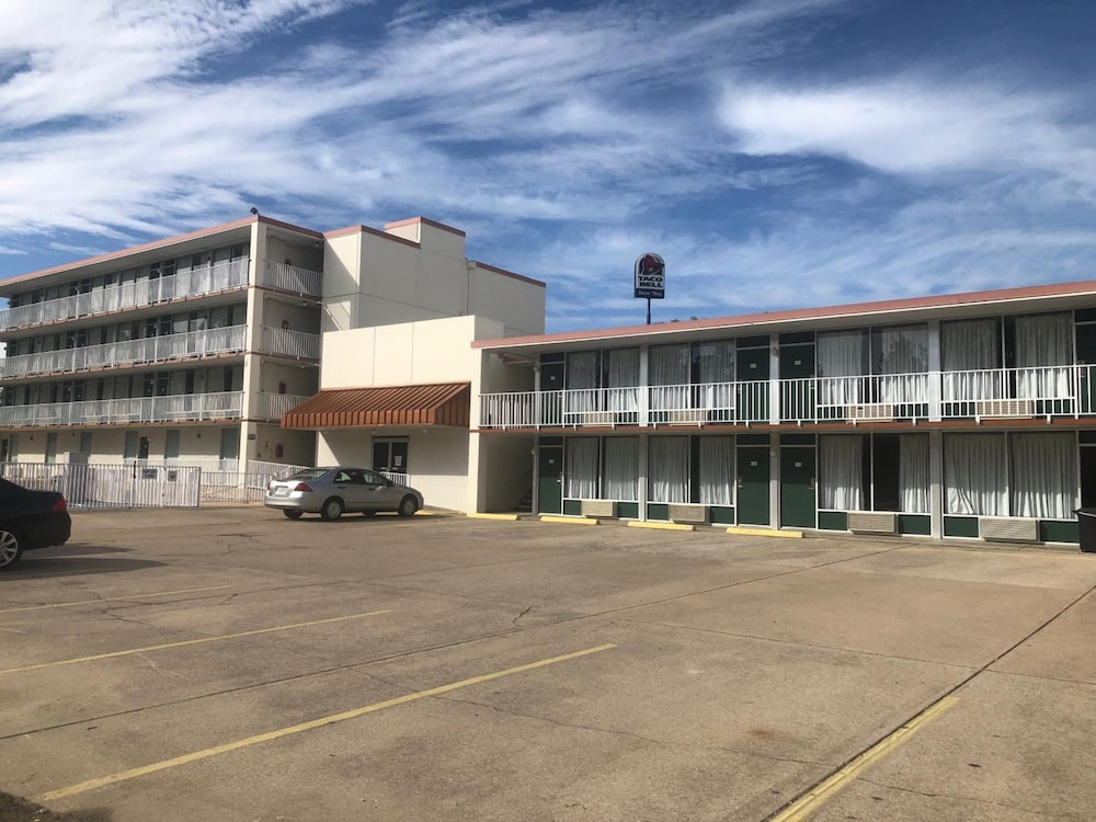 Willow Tree Inn 6/38