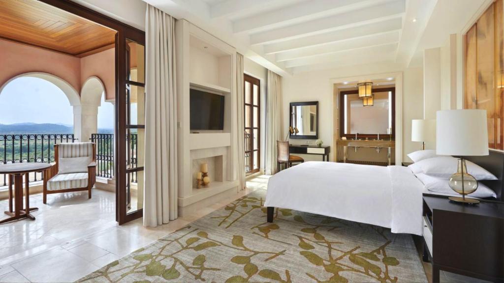 Room at Cap Vermell Grand Hotel, CAPDEPERA