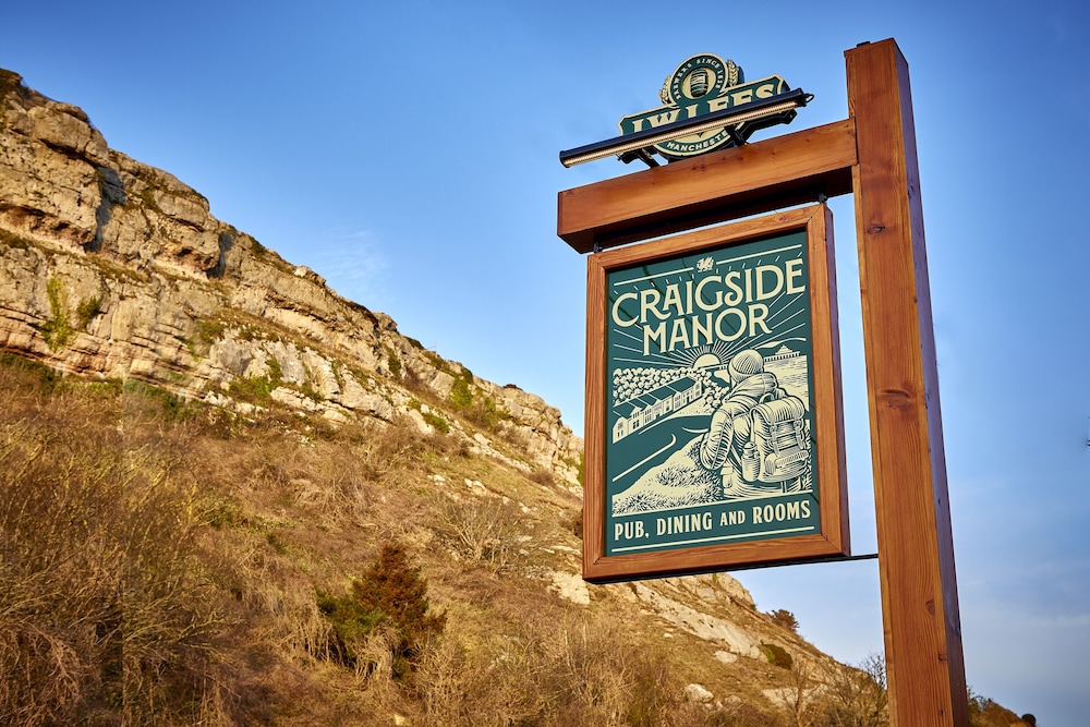 Craigside Manor 6/60