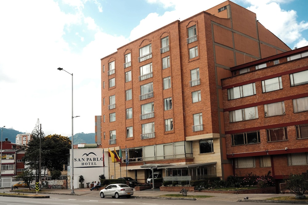 San Pablo Hotel 64/65