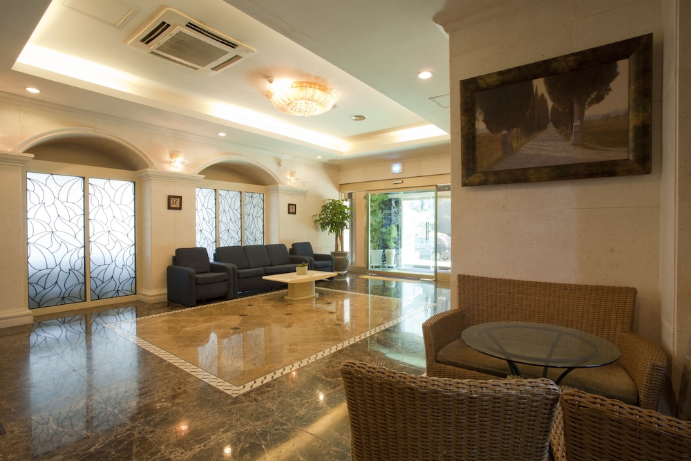 Hotel Elin 6/35
