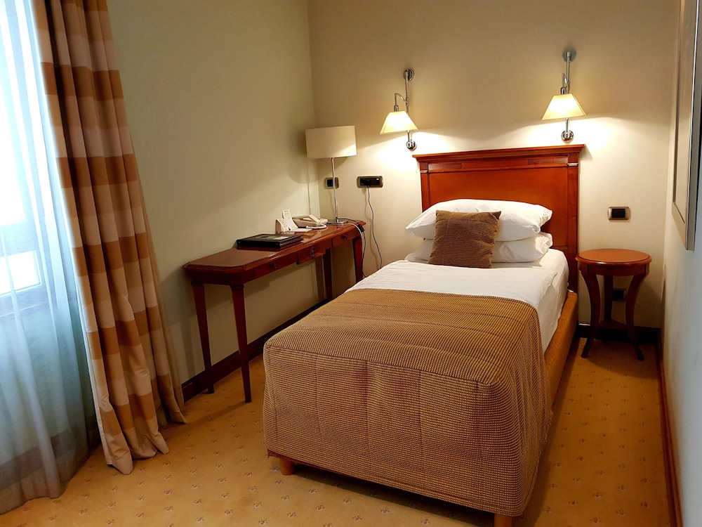 Deluxe, Single Bed, Accessible