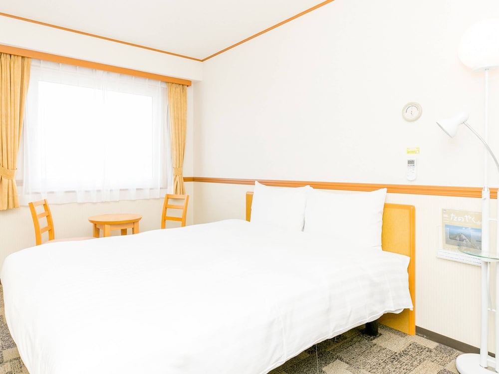 Toyoko Inn Toyama eki Sinkansen guchi No.1 14/67