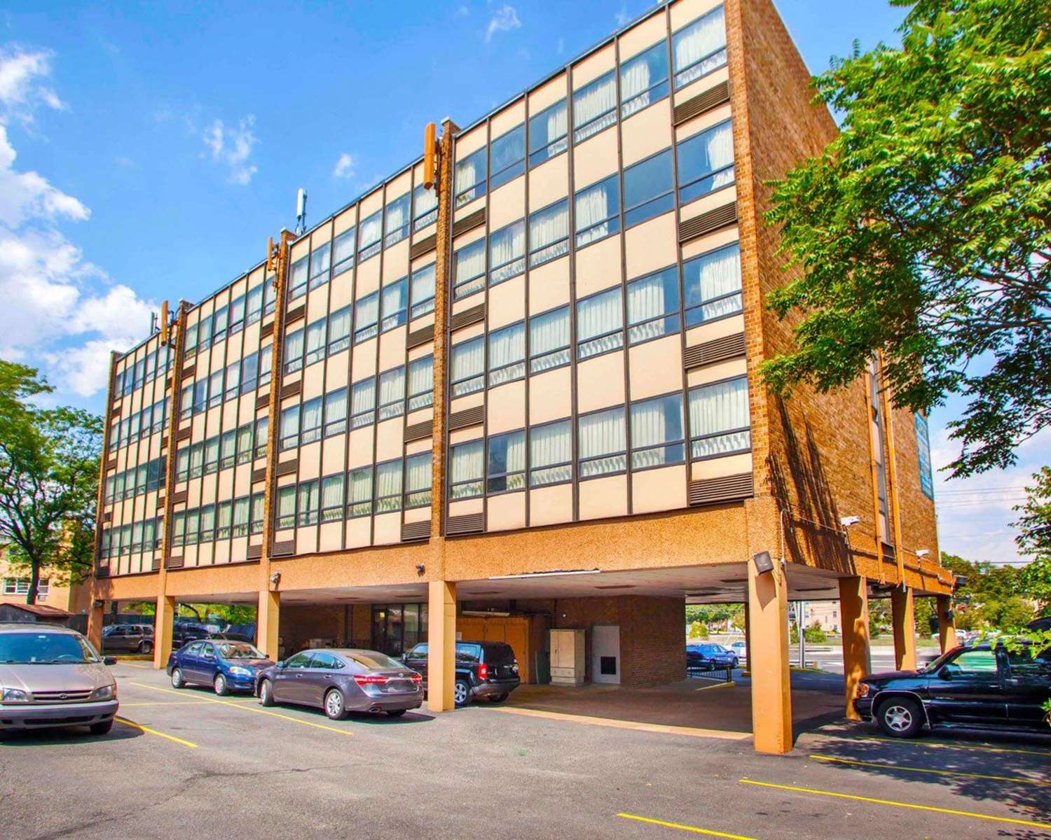 Rodeway Inn Meadowlands 30/30