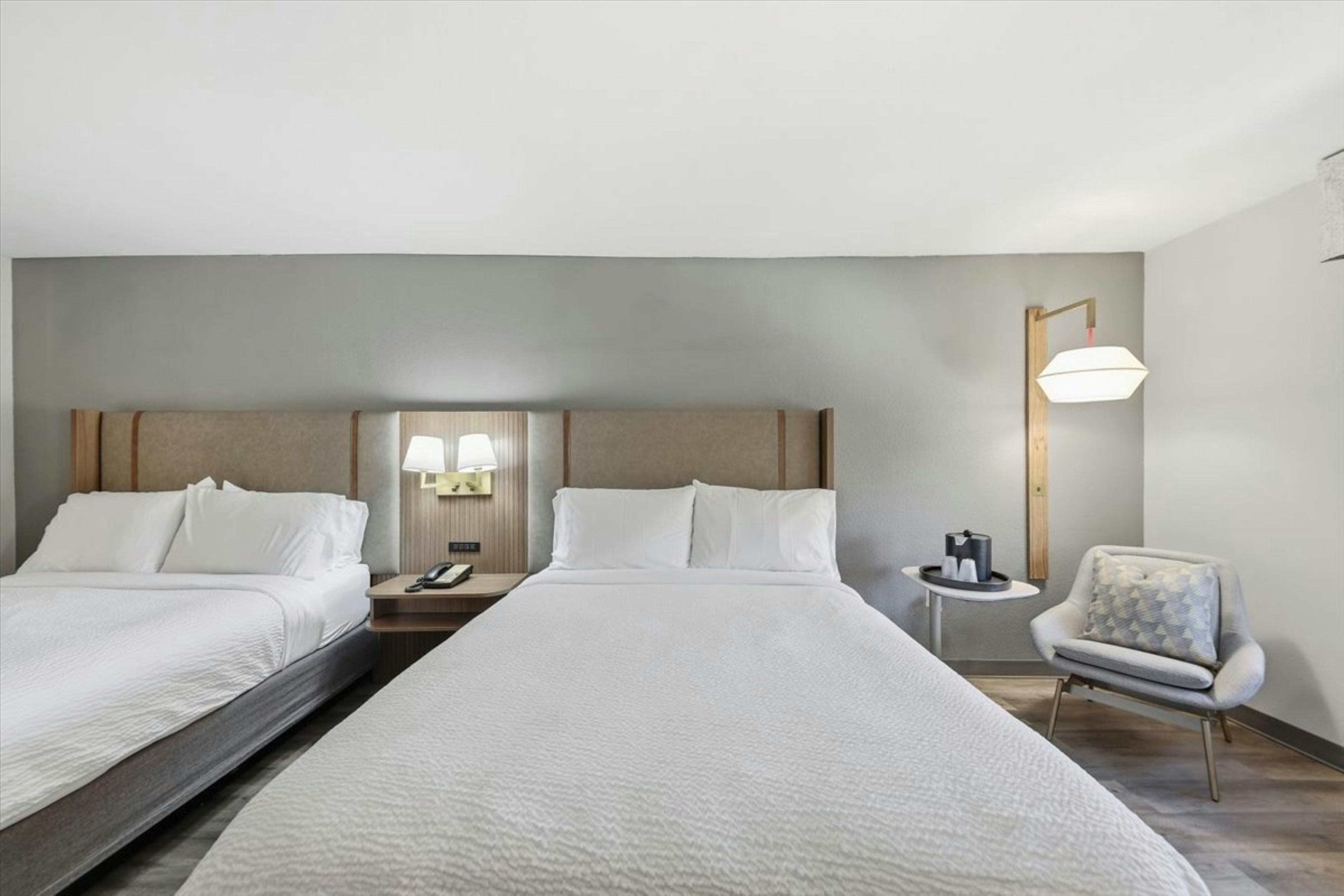 Holiday Inn Atlanta Northlake 20/38