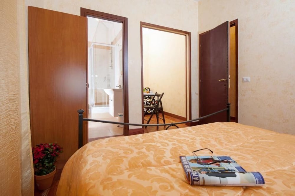Residenza Laterano 16/36