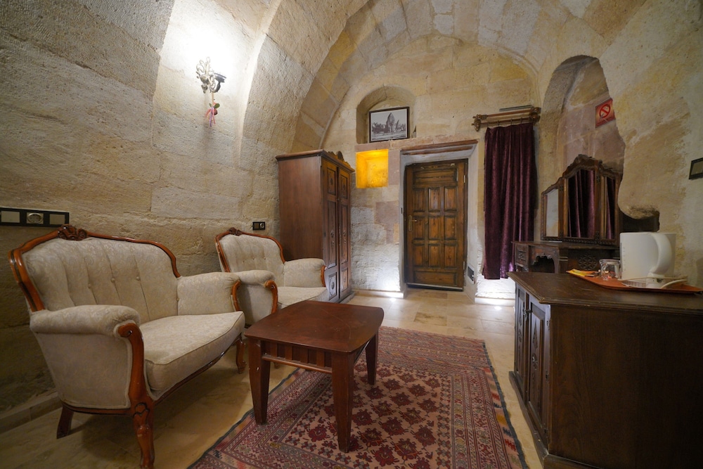 Travel Inn Cave Hotel 28/49