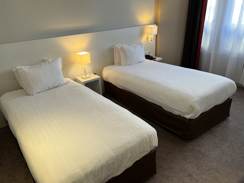 Holiday Inn Paris Auteuil 14/45