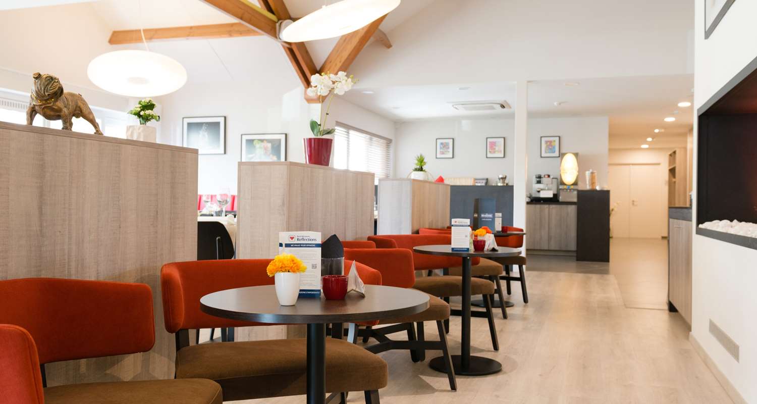 restaurant cafeteria