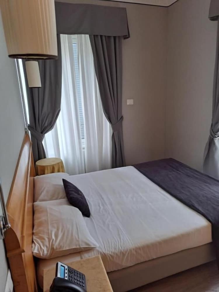 Residenza Dei Quiriti 18/65