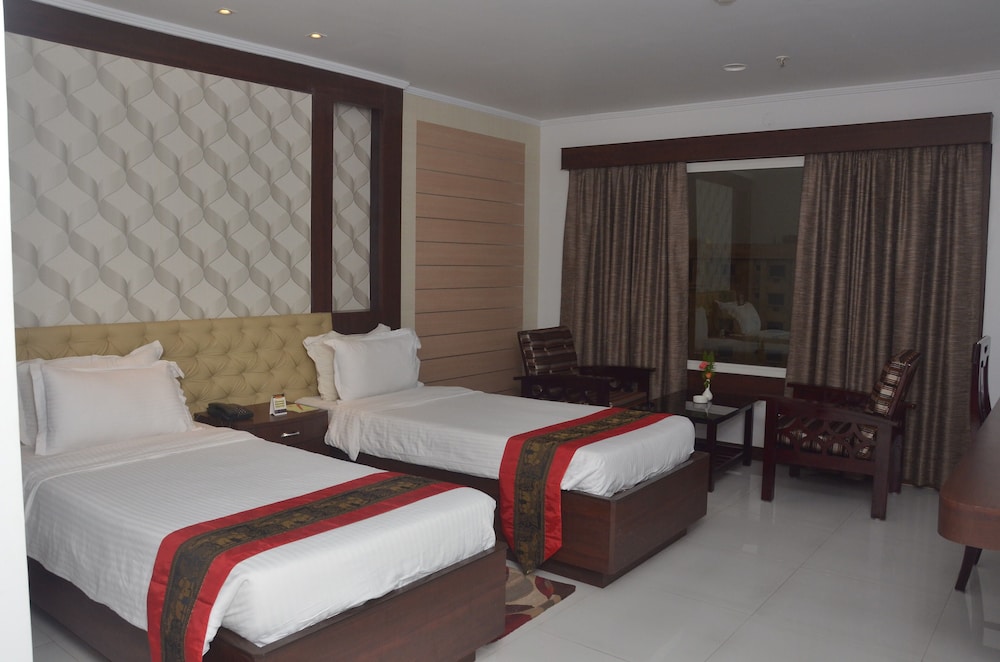 Airport City Hotel 15/35