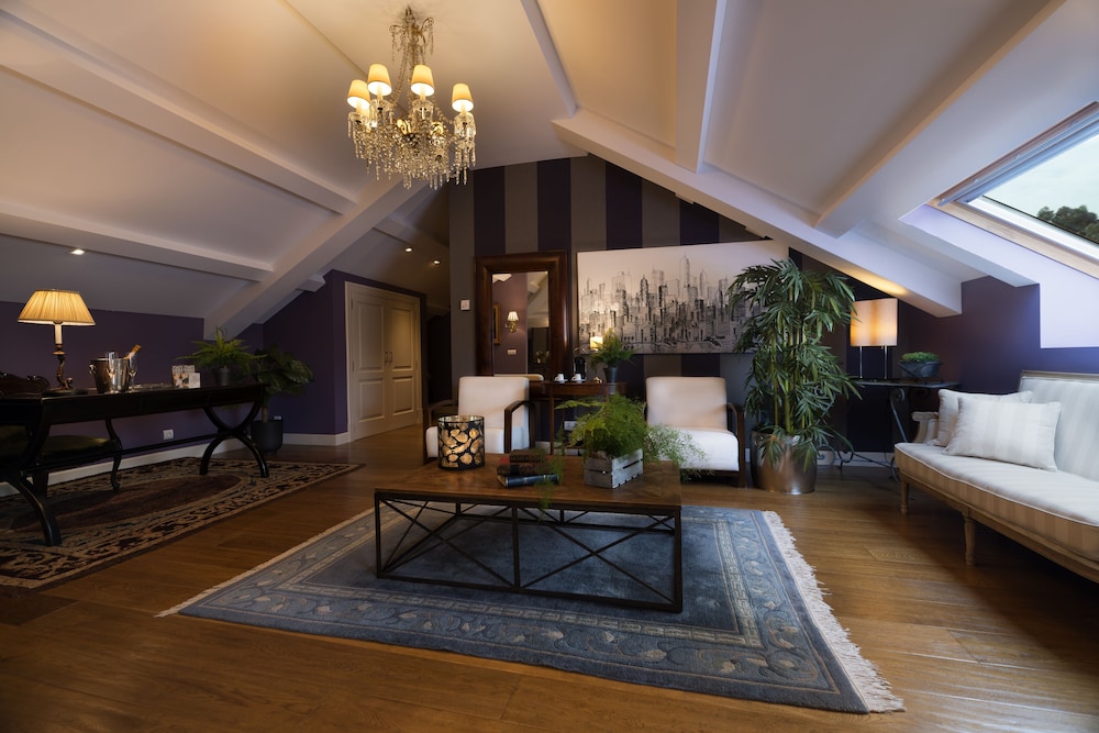 A Quinta Da Auga Relais and Chateaux 10/80