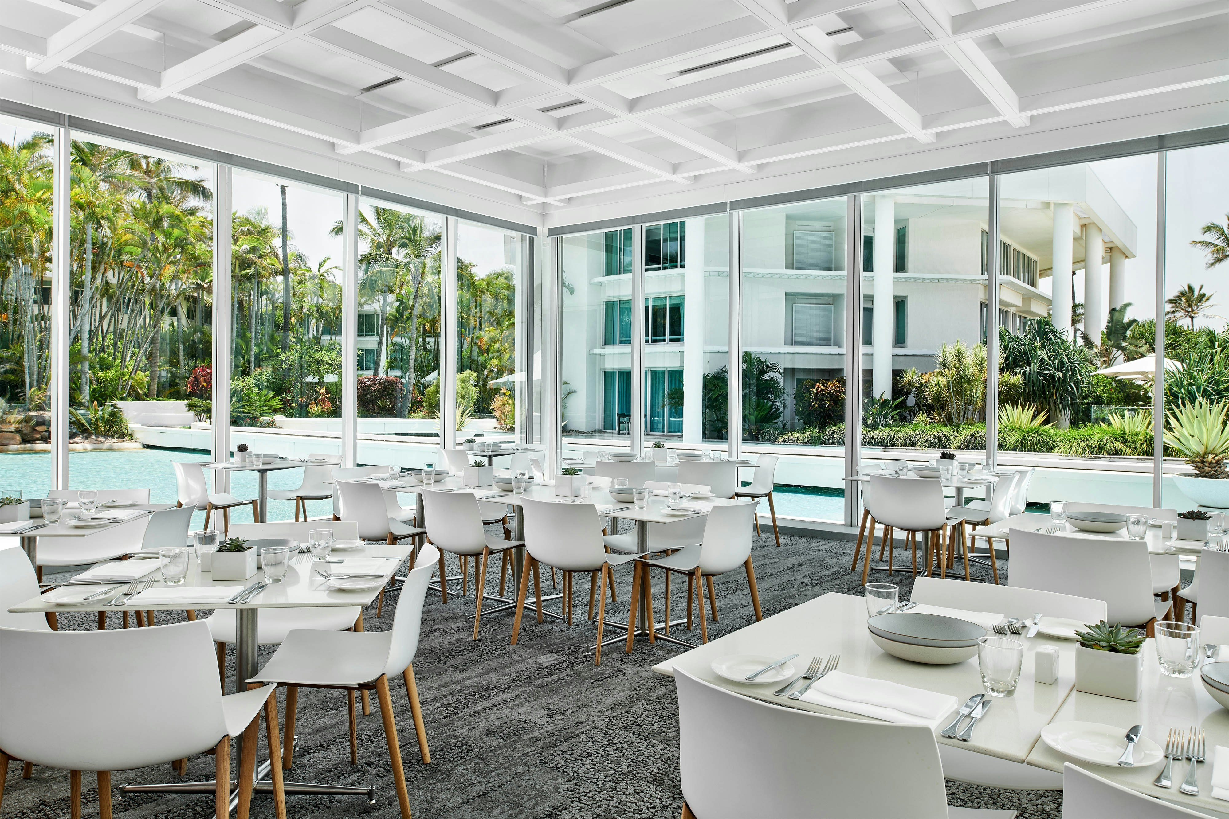 SHERATON GRAND MIRAGE RESORT, GOLD COAST 13/39