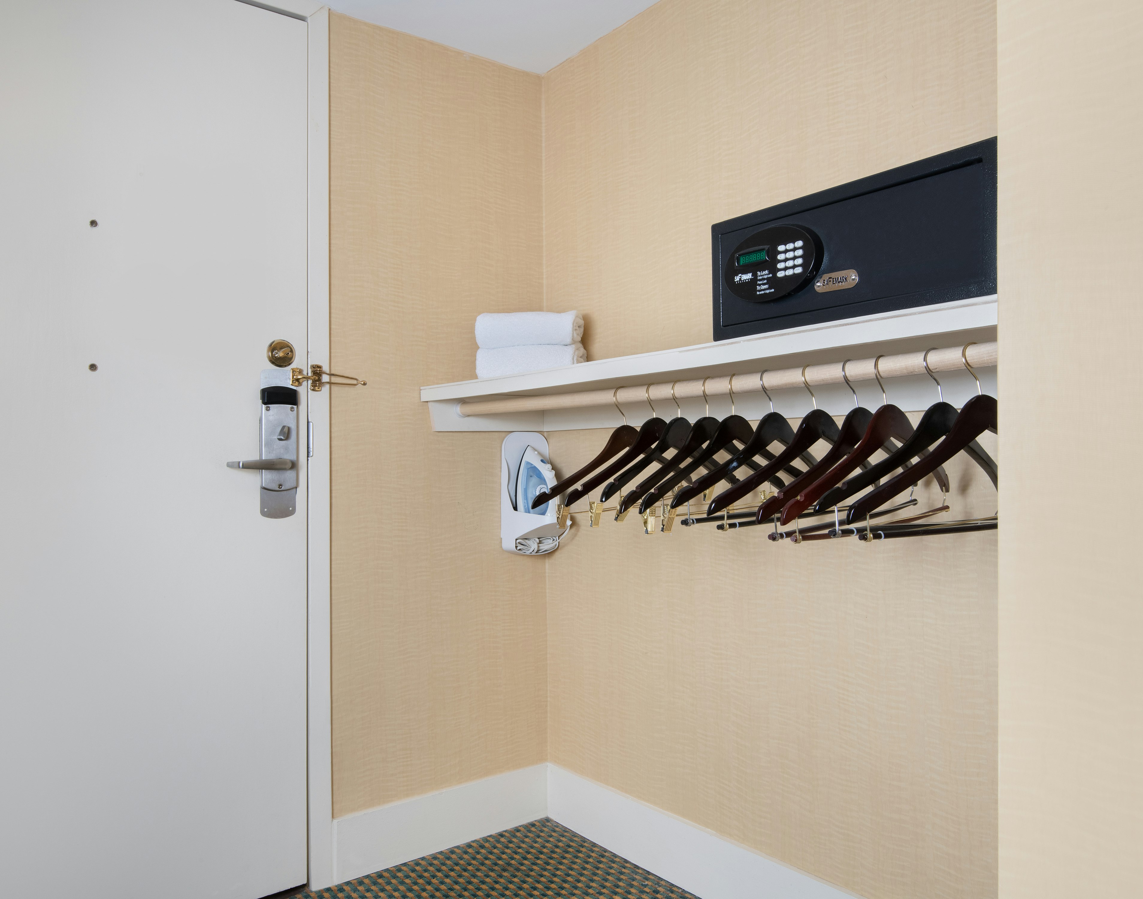 DoubleTree by Hilton Stamford 6/48