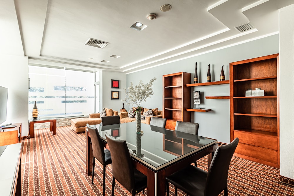 Hotel and Spa La Muralla Metepec 34/50