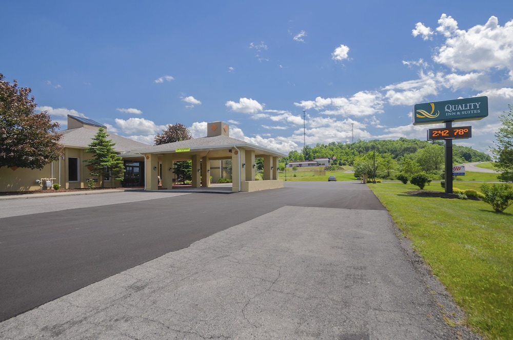 Quality Inn & Suites Frostburg-Cumberland 52/58