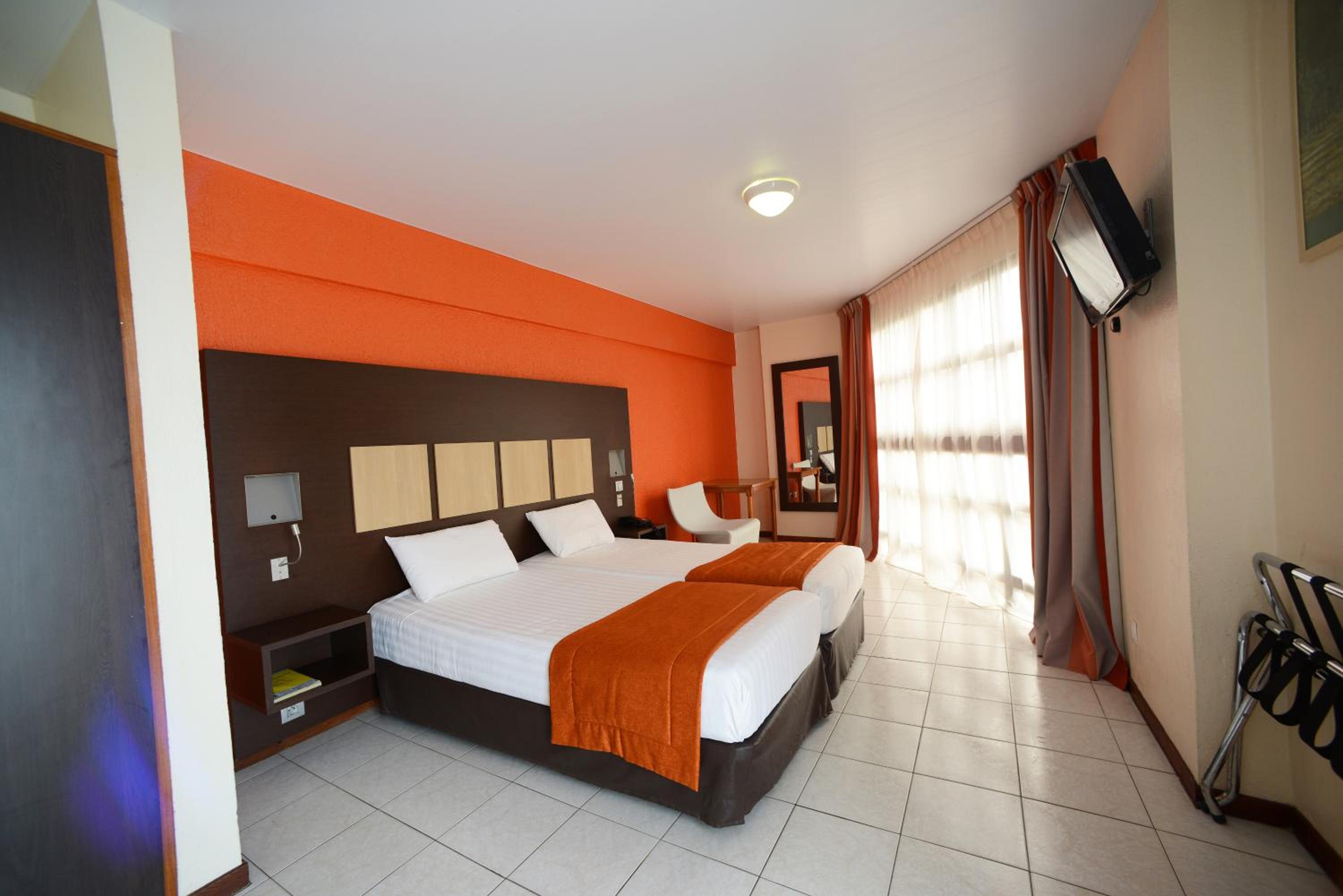 Central Hotel Cayenne 18/50